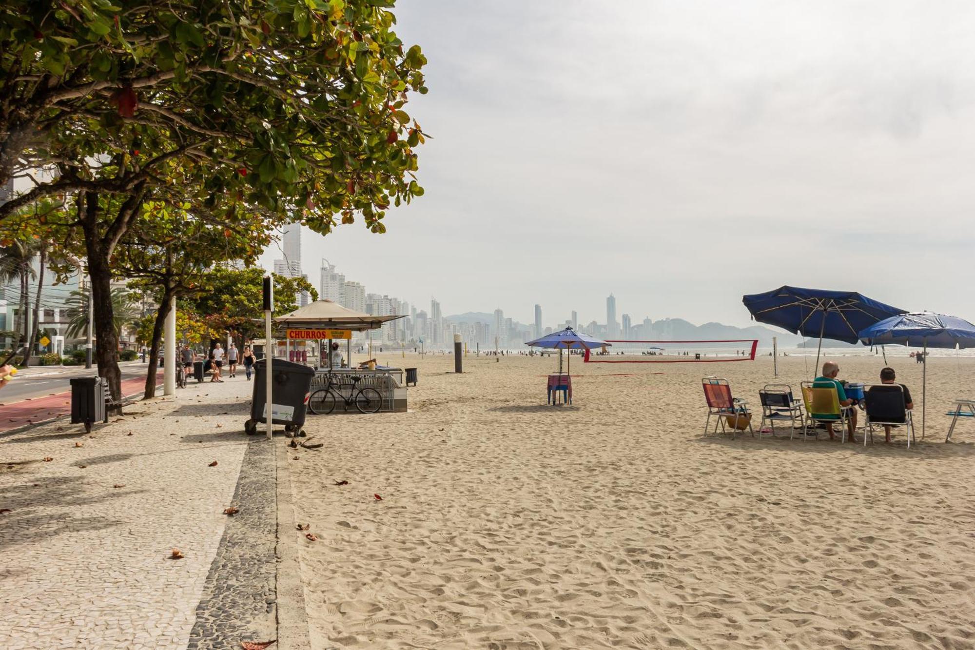 Apto A 50M Da Praia Em Balneario Camboriu P825 Apartman Kültér fotó