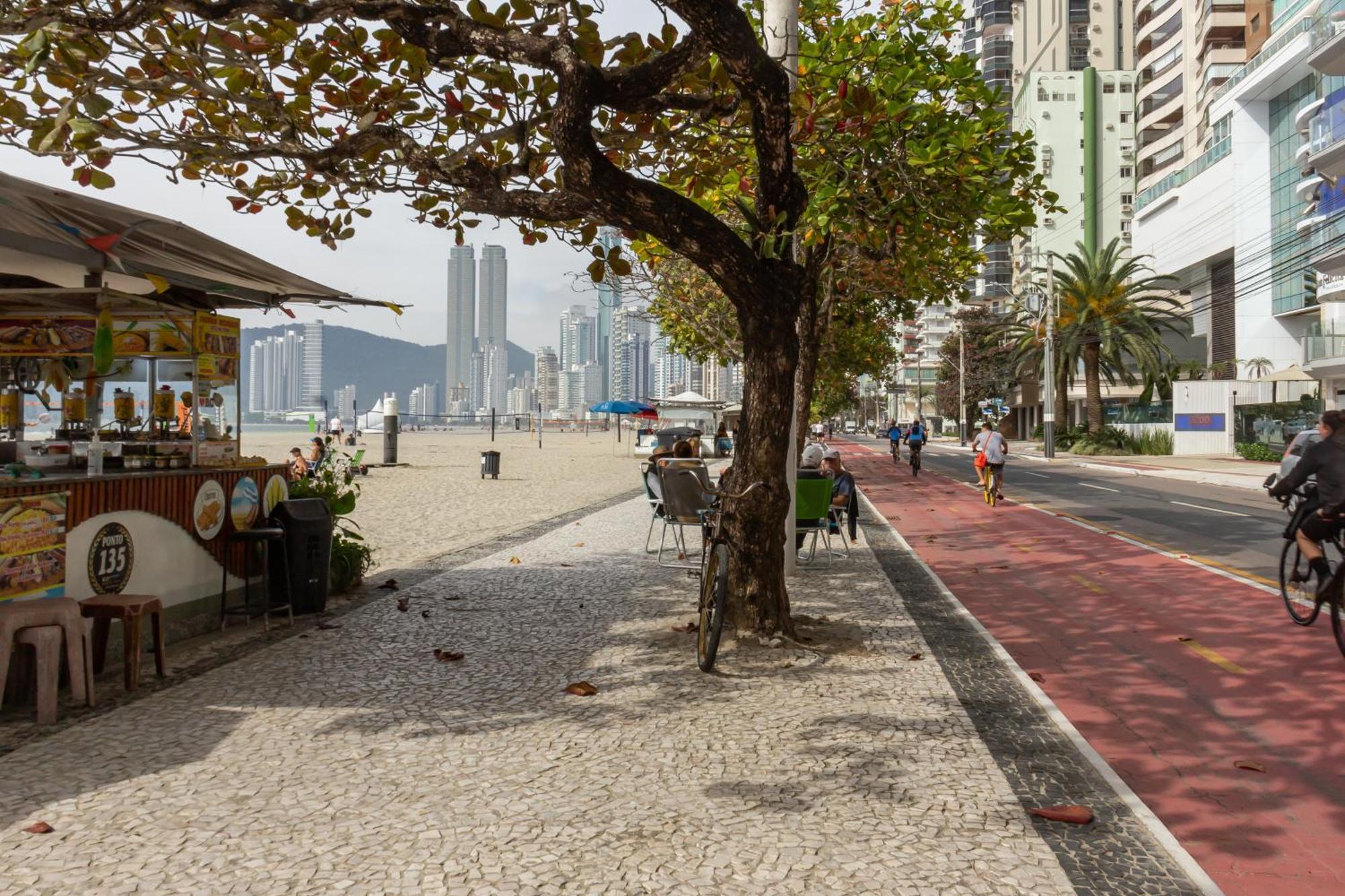 Apto A 50M Da Praia Em Balneario Camboriu P825 Apartman Kültér fotó